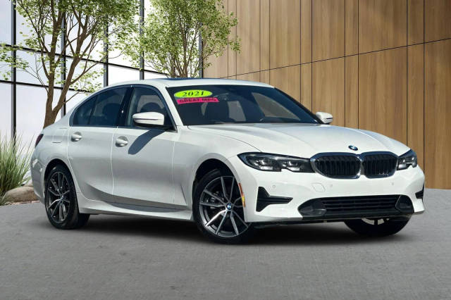 2019 BMW 3 Series 330i RWD photo