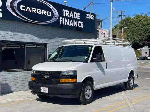 2018 Chevrolet Express Cargo  RWD photo