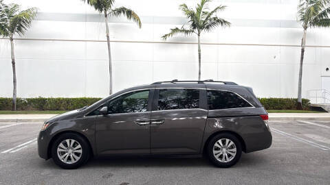 2015 Honda Odyssey EX-L FWD photo