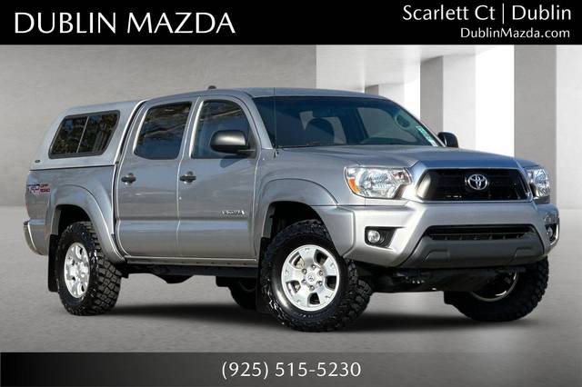 2015 Toyota Tacoma  4WD photo