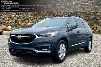 2019 Buick Enclave Essence AWD photo