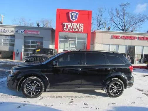 2019 Dodge Journey SE FWD photo