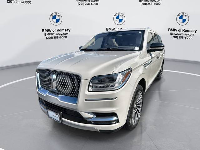2019 Lincoln Navigator Reserve 4WD photo