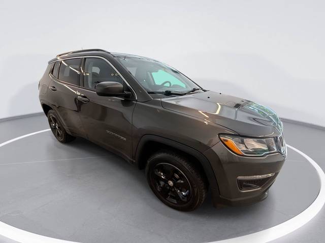 2019 Jeep Compass Latitude 4WD photo