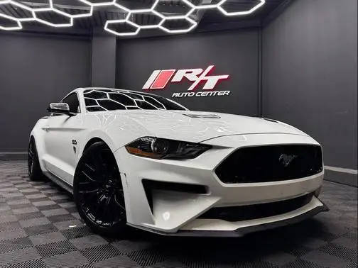 2019 Ford Mustang GT RWD photo