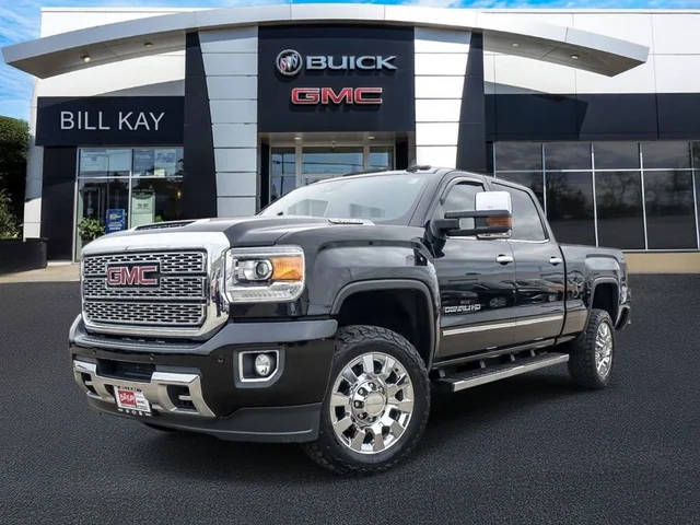 2019 GMC Sierra 2500HD Denali 4WD photo