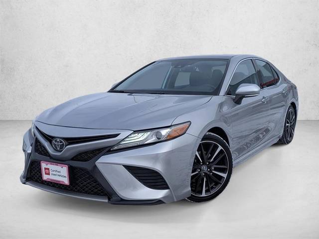 2019 Toyota Camry XSE FWD photo