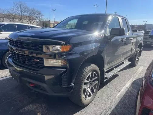 2019 Chevrolet Silverado 1500 Custom Trail Boss 4WD photo