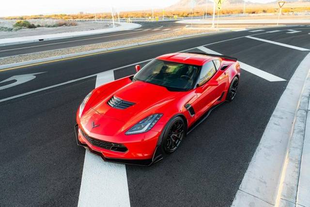 2019 Chevrolet Corvette Z06 2LZ RWD photo