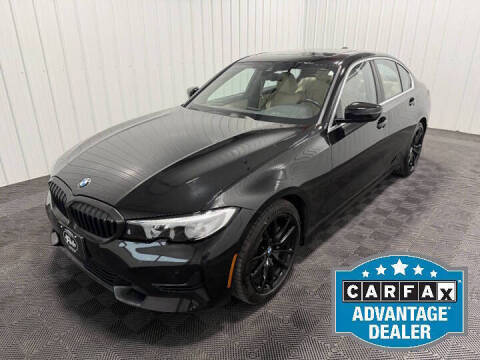 2019 BMW 3 Series 330i RWD photo