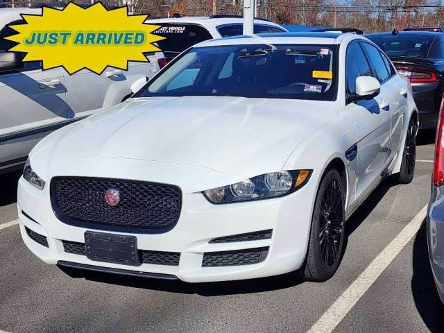 2019 Jaguar XE 25t Prestige RWD photo