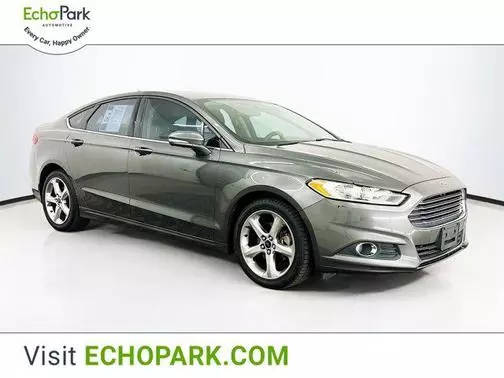 2016 Ford Fusion SE AWD photo