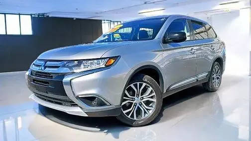 2018 Mitsubishi Outlander ES FWD photo