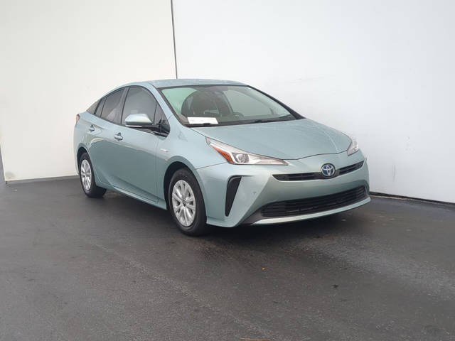 2019 Toyota Prius LE FWD photo