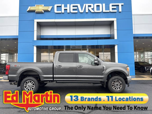 2019 Ford F-250 Super Duty LARIAT 4WD photo