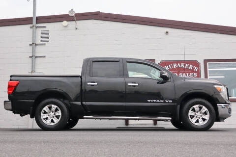 2019 Nissan Titan SV 4WD photo