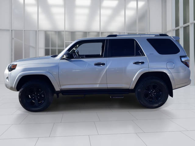 2019 Toyota 4Runner SR5 RWD photo