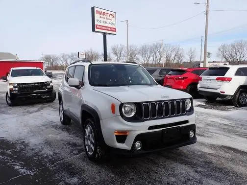 2019 Jeep Renegade Latitude 4WD photo