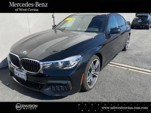 2019 BMW 7 Series 740i RWD photo
