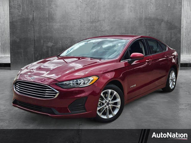 2019 Ford Fusion SE FWD photo