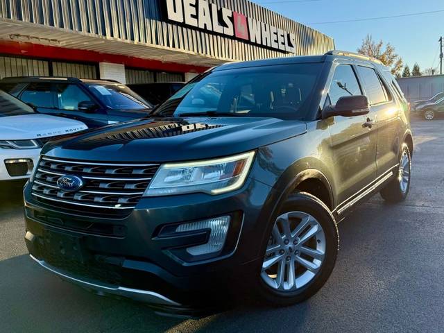2016 Ford Explorer XLT FWD photo