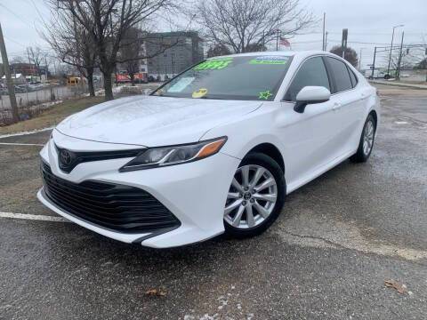 2018 Toyota Camry LE FWD photo
