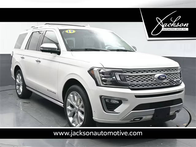 2019 Ford Expedition Platinum 4WD photo