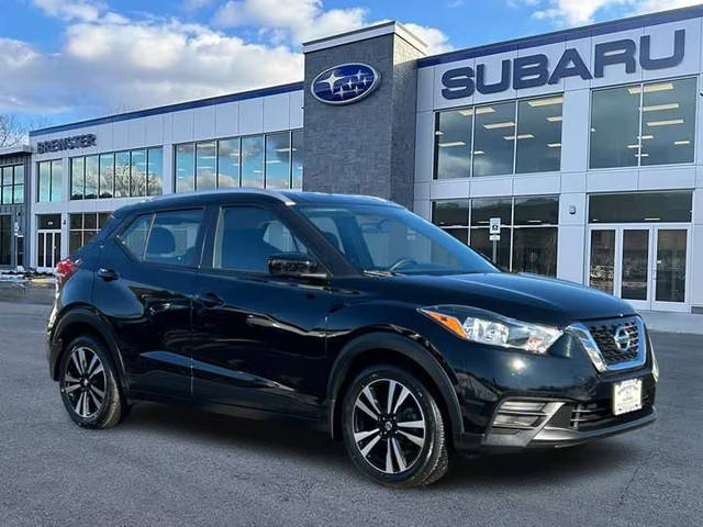 2019 Nissan Kicks SV FWD photo