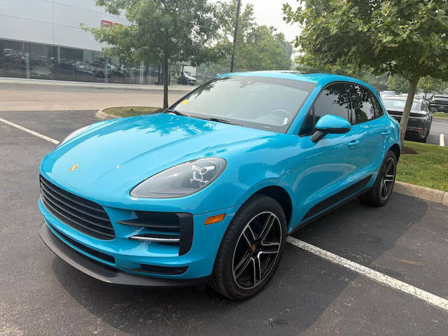 2019 Porsche Macan AWD photo
