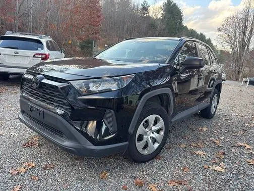 2019 Toyota RAV4 LE AWD photo