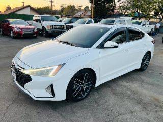 2019 Hyundai Elantra Sport FWD photo