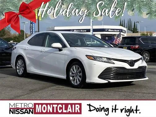 2019 Toyota Camry LE FWD photo