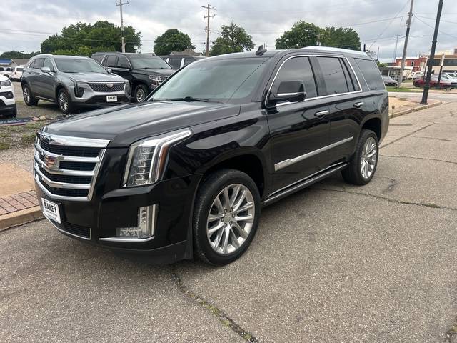 2019 Cadillac Escalade Premium Luxury 4WD photo