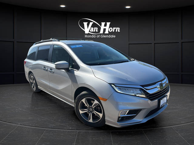 2019 Honda Odyssey Touring FWD photo