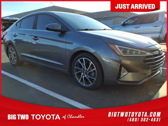 2019 Hyundai Elantra Limited FWD photo
