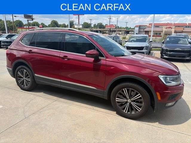 2019 Volkswagen Tiguan SEL FWD photo