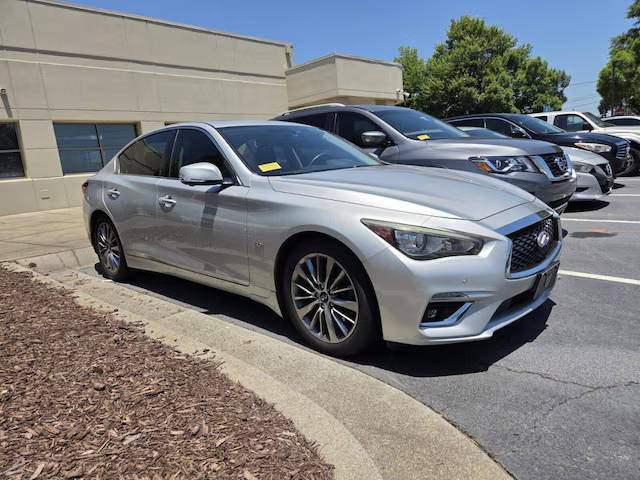 2018 Infiniti Q50 3.0t LUXE RWD photo