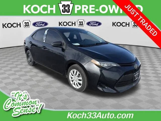 2018 Toyota Corolla LE FWD photo