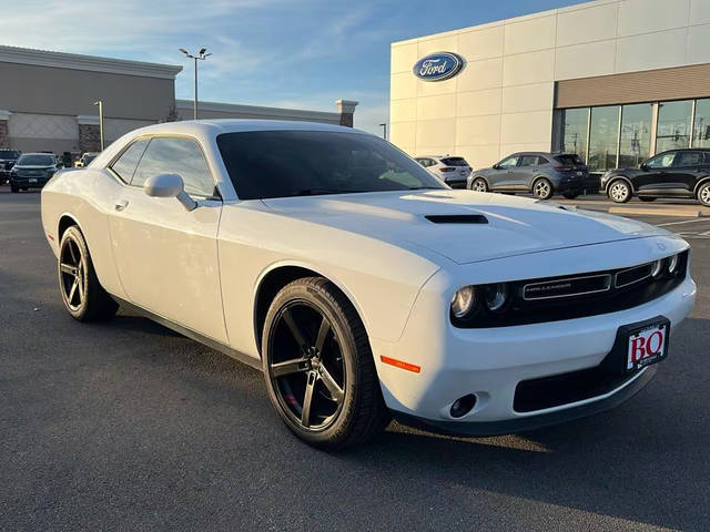 2018 Dodge Challenger R/T RWD photo