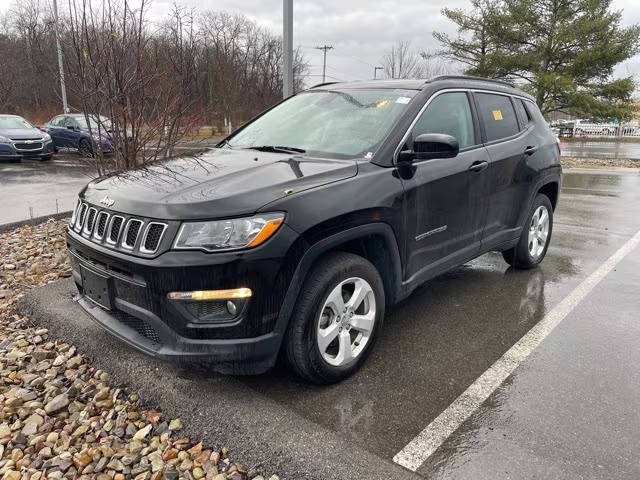 2019 Jeep Compass Latitude 4WD photo