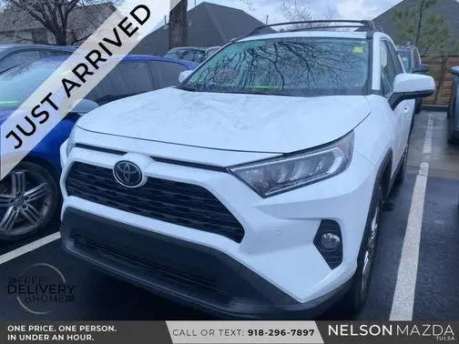 2019 Toyota RAV4 XLE Premium FWD photo