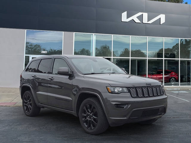 2019 Jeep Grand Cherokee Altitude 4WD photo