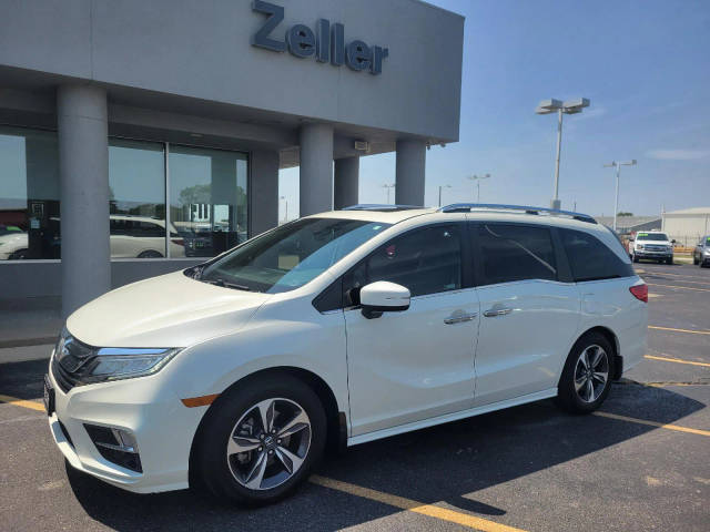 2019 Honda Odyssey Touring FWD photo