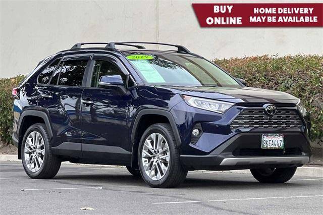 2019 Toyota RAV4 Limited AWD photo