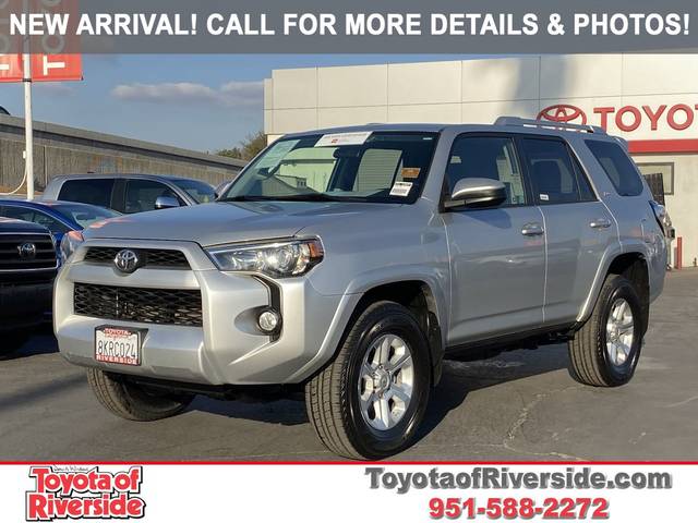 2018 Toyota 4Runner SR5 4WD photo