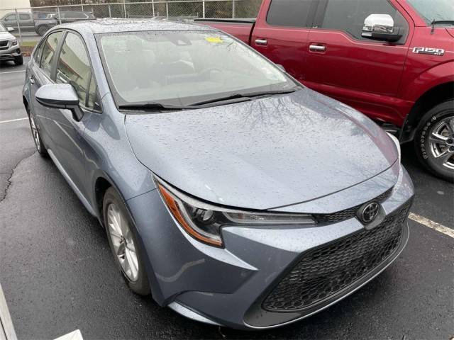 2020 Toyota Corolla LE FWD photo