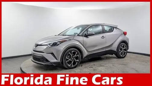 2019 Toyota C-HR XLE FWD photo