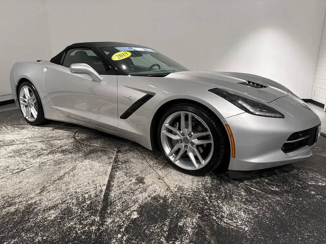 2019 Chevrolet Corvette 2LT RWD photo
