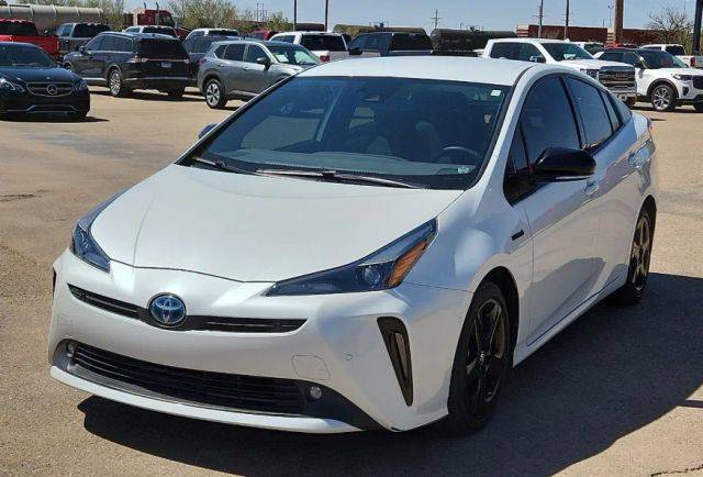 2018 Toyota Prius Two FWD photo