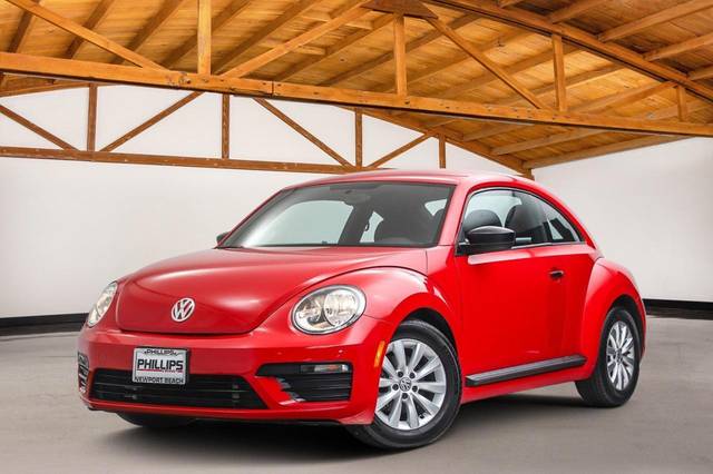 2018 Volkswagen Beetle S FWD photo
